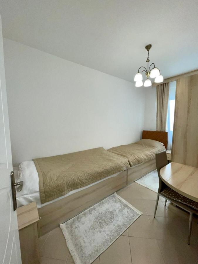 Sladjawing2 Apartment Jagodina Bagian luar foto